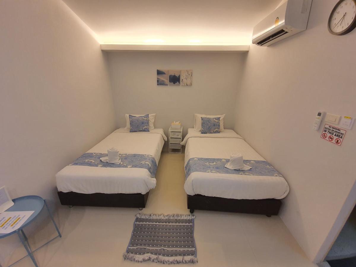 Napa Hostel Samrong Station Samut Prakan Bagian luar foto