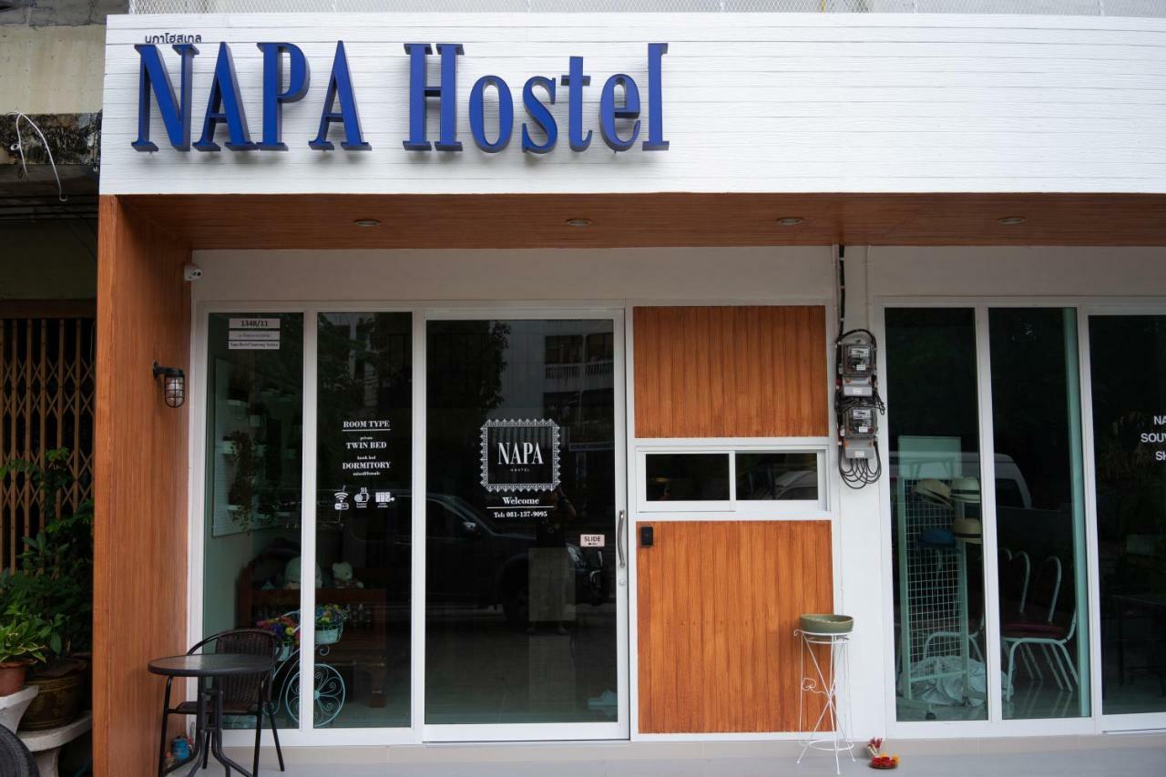 Napa Hostel Samrong Station Samut Prakan Bagian luar foto